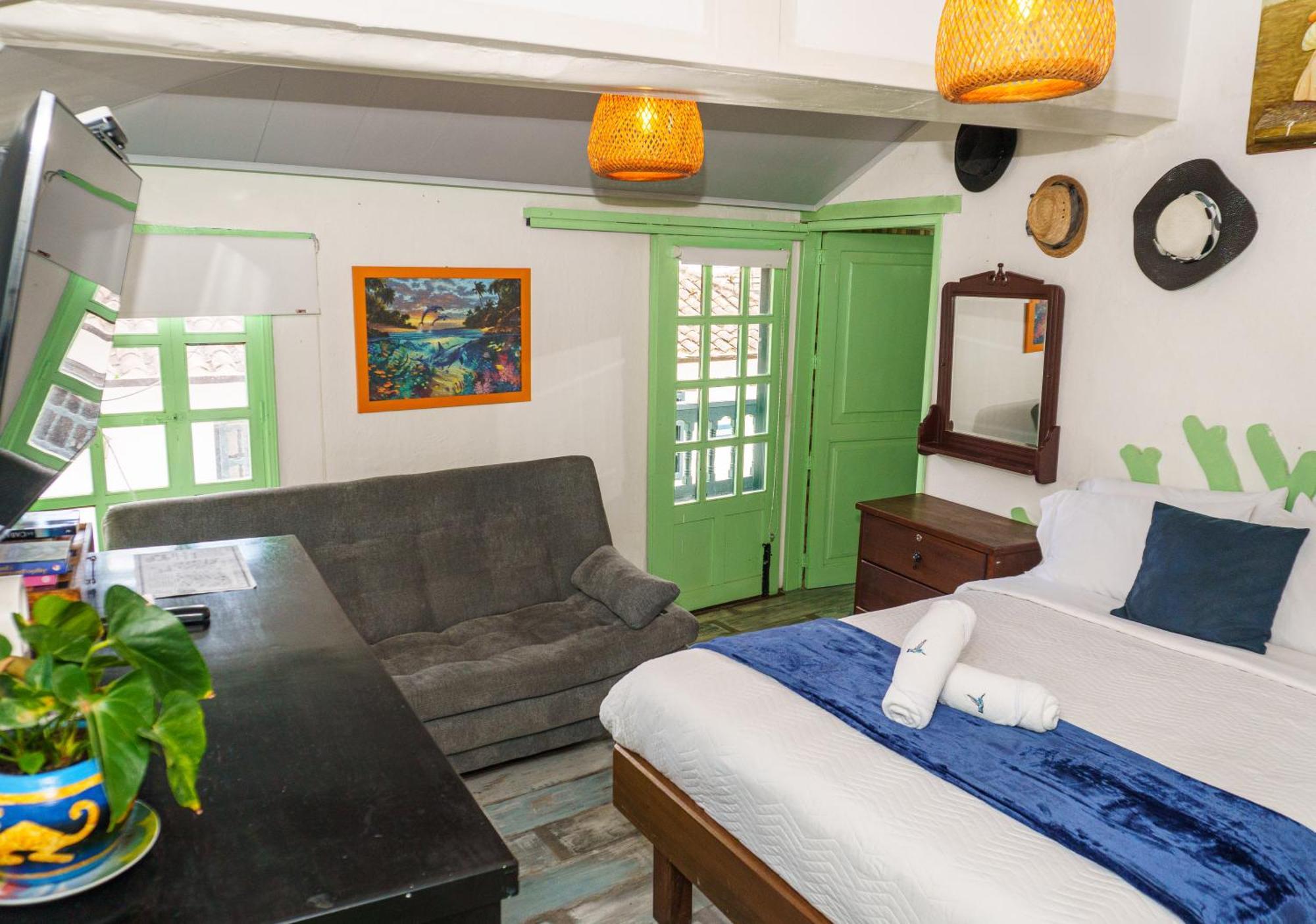 Apartamentos Y Habitaciones Le Colibri - Villa De Leyva Bagian luar foto